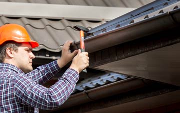 gutter repair Conisholme, Lincolnshire